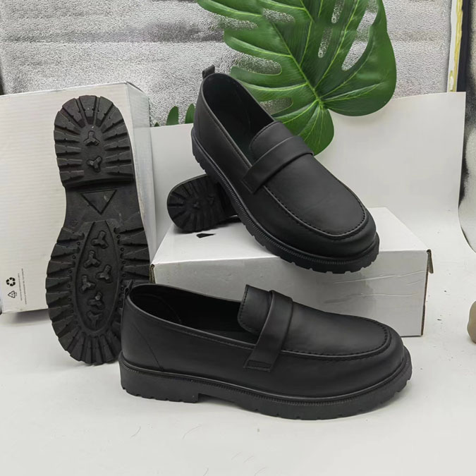 Good price fashion slip on children leather shoes custom injectio...