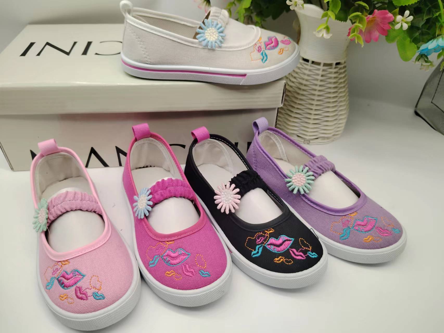 Factory custom children injection dress shoes canvas shoes for...