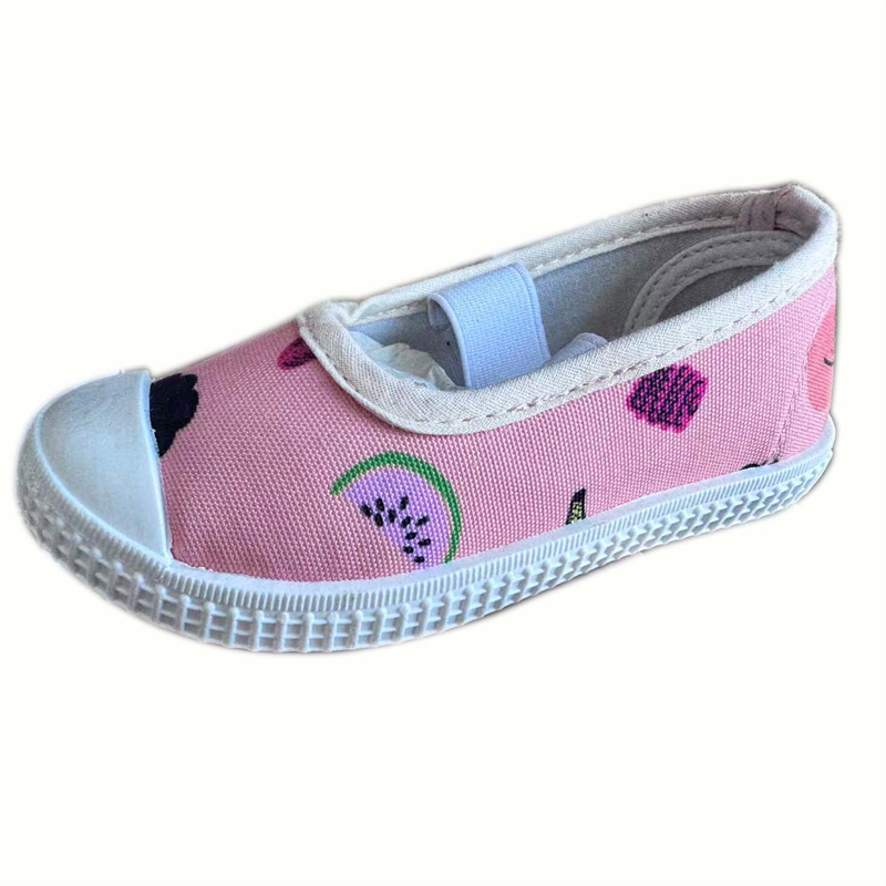 Good quality Custom elastic children injection slip on shoes...